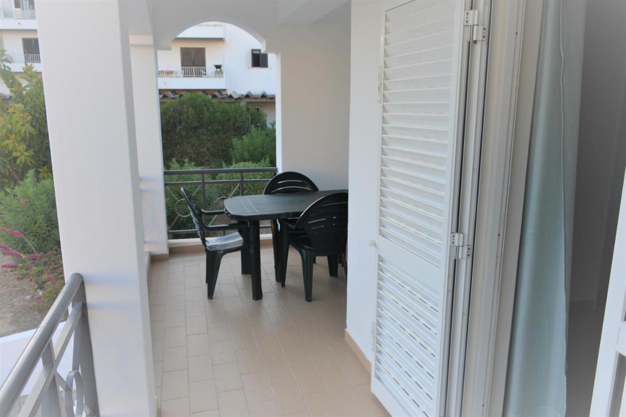 Apartamento para férias em Quarteira Extérieur photo