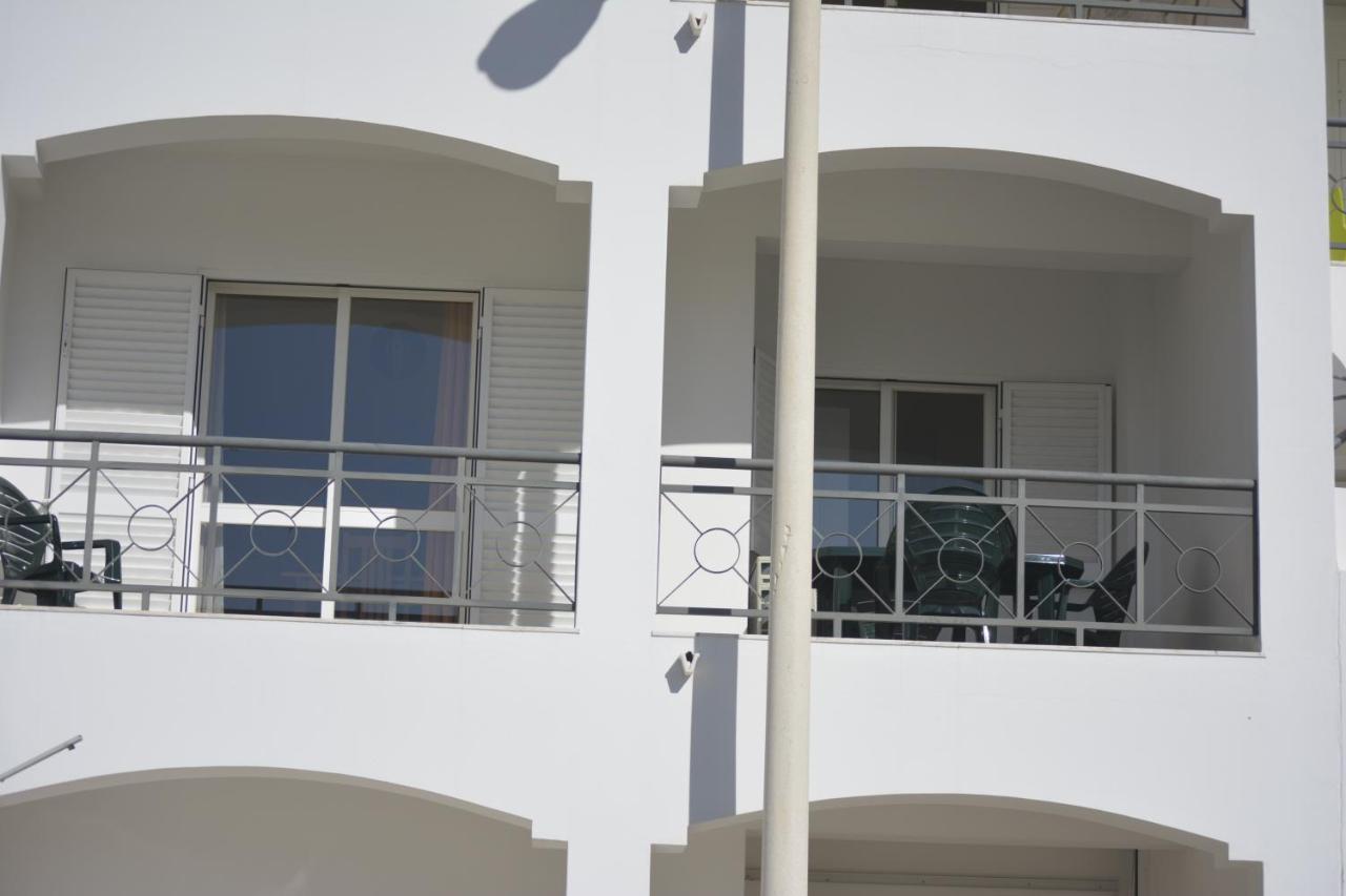 Apartamento para férias em Quarteira Extérieur photo